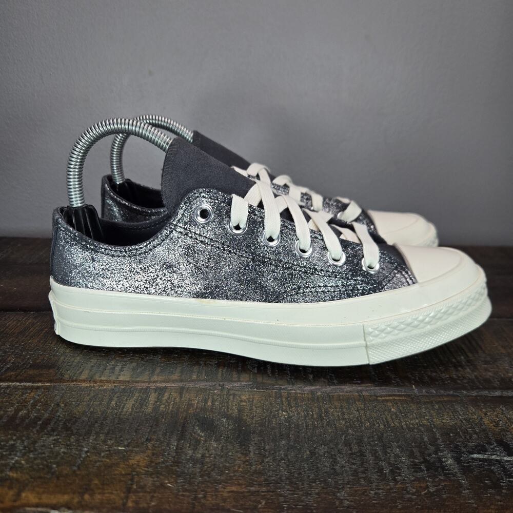 Converse Chuck 70 OX Low Womens Size 7 Low Top Shoes A10379C Silver Metallic